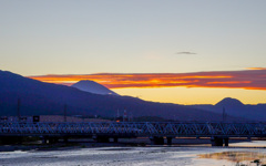 帯状の夕焼け