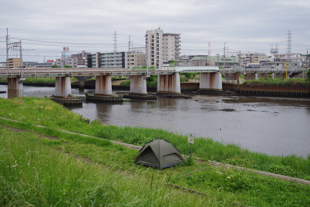 野営