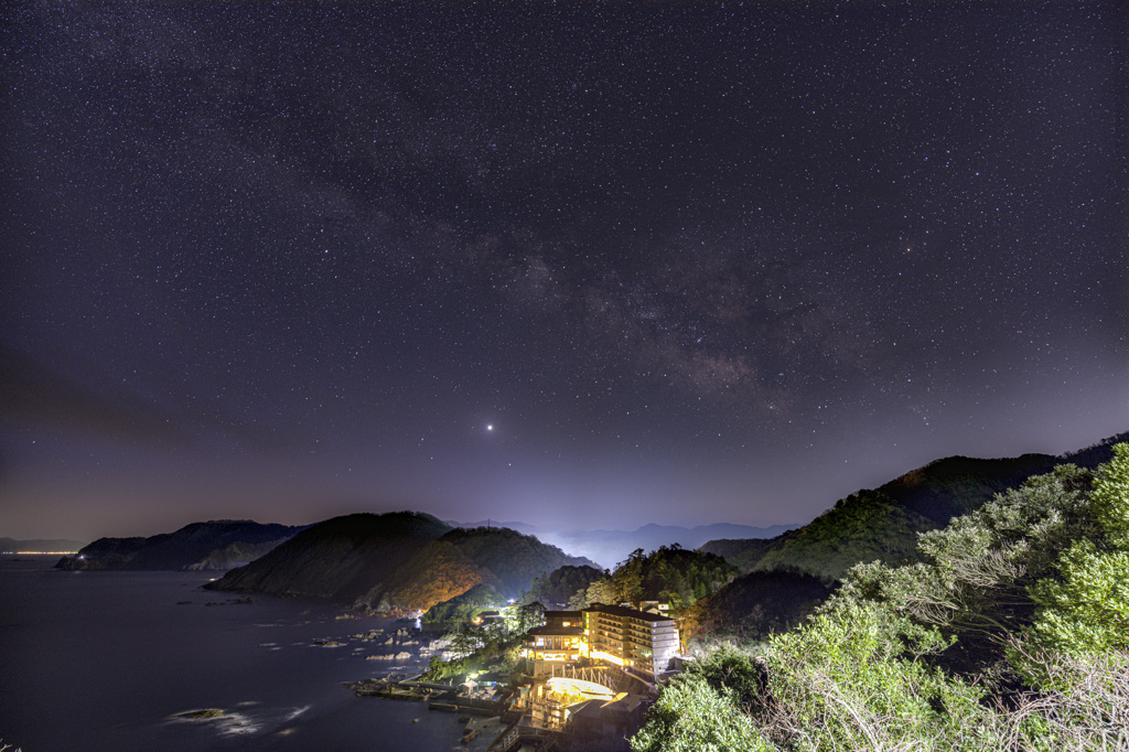 海岸と星。