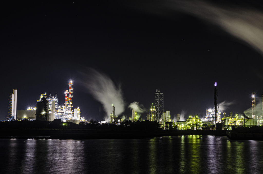工場夜景。