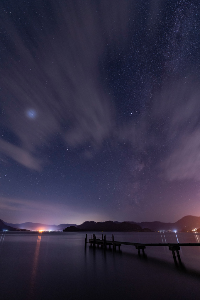 湾と雲と星と。