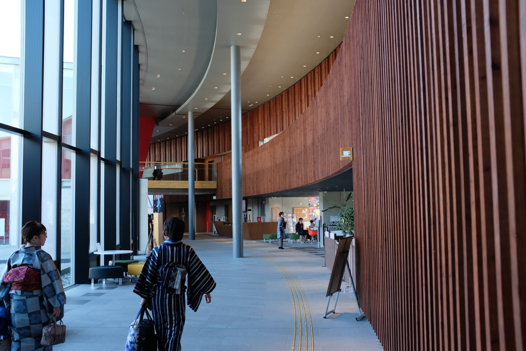 街のホール1