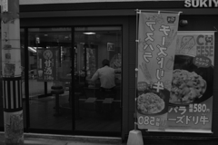 土曜早朝難波04