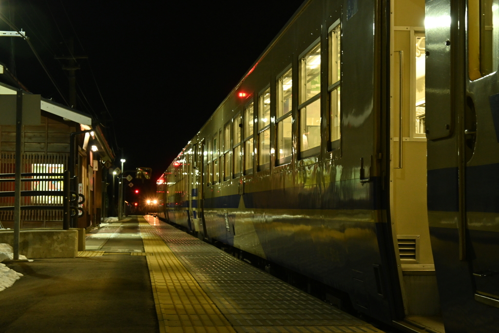 岩舘駅