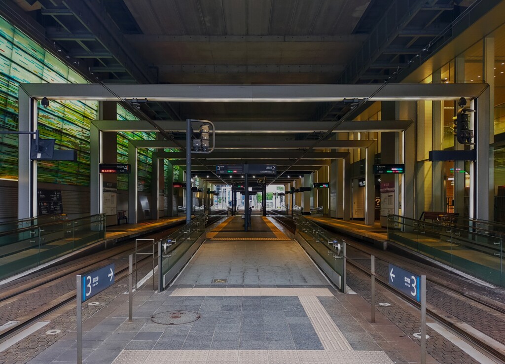 富山駅