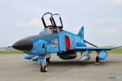 青い戦闘機