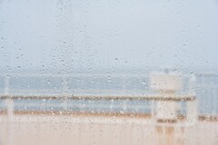 雨の船旅