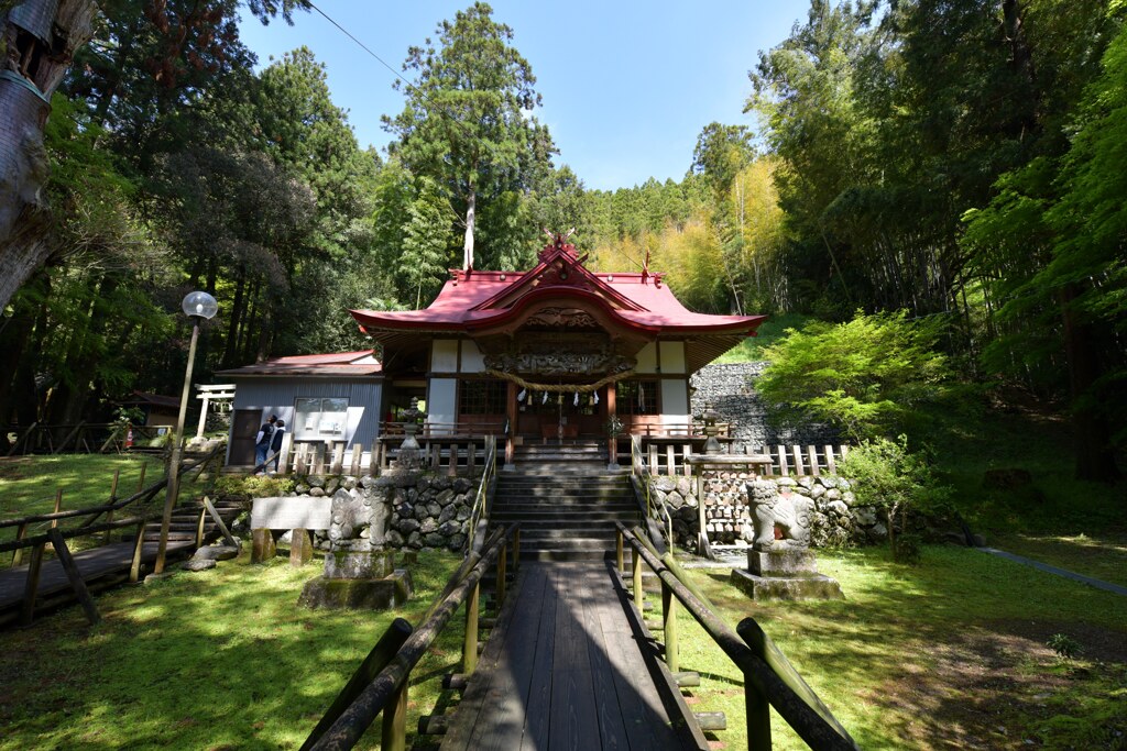 八坂神社　拝殿