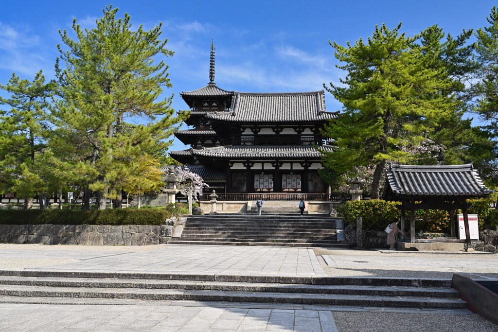 法隆寺　中門