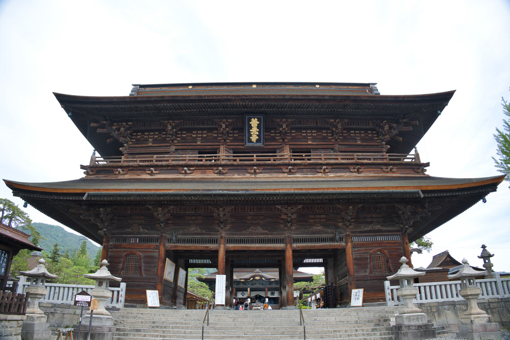 仁王門　善光寺