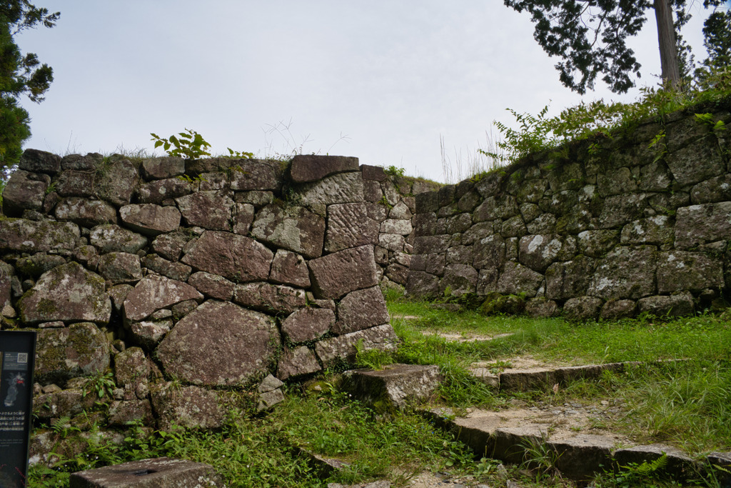 日本100名城　岩村城址　石垣