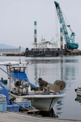漁港のクレーン