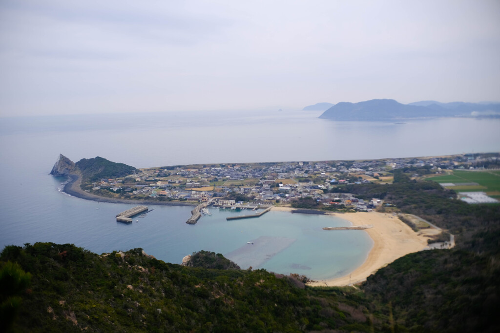 芥屋大門