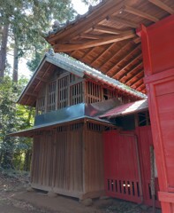 『重殿神社』