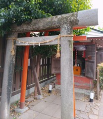 [稲荷神社]