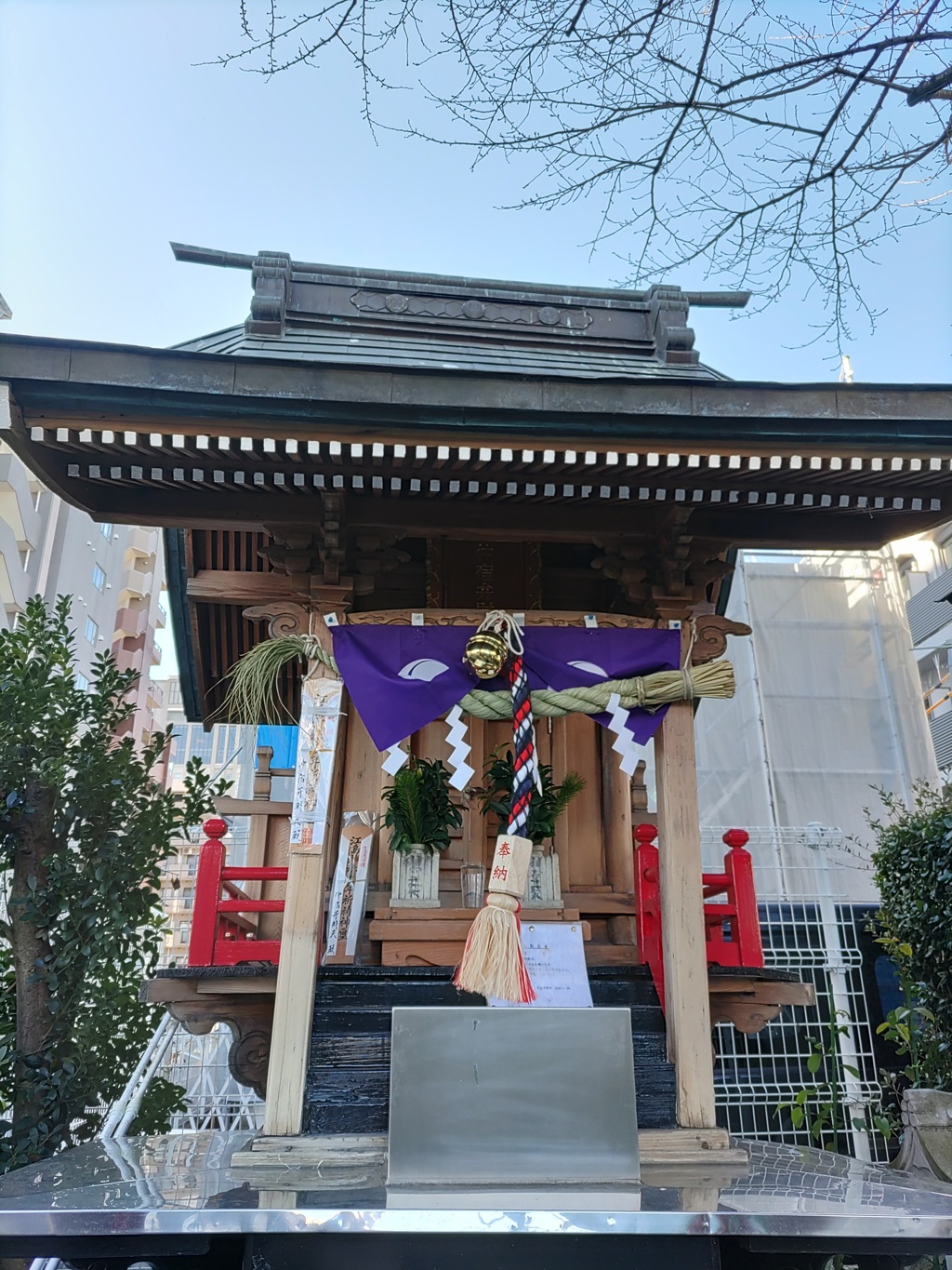 『弁財天社』