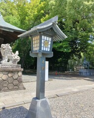 [誰也行灯]