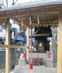 『稲荷神社』