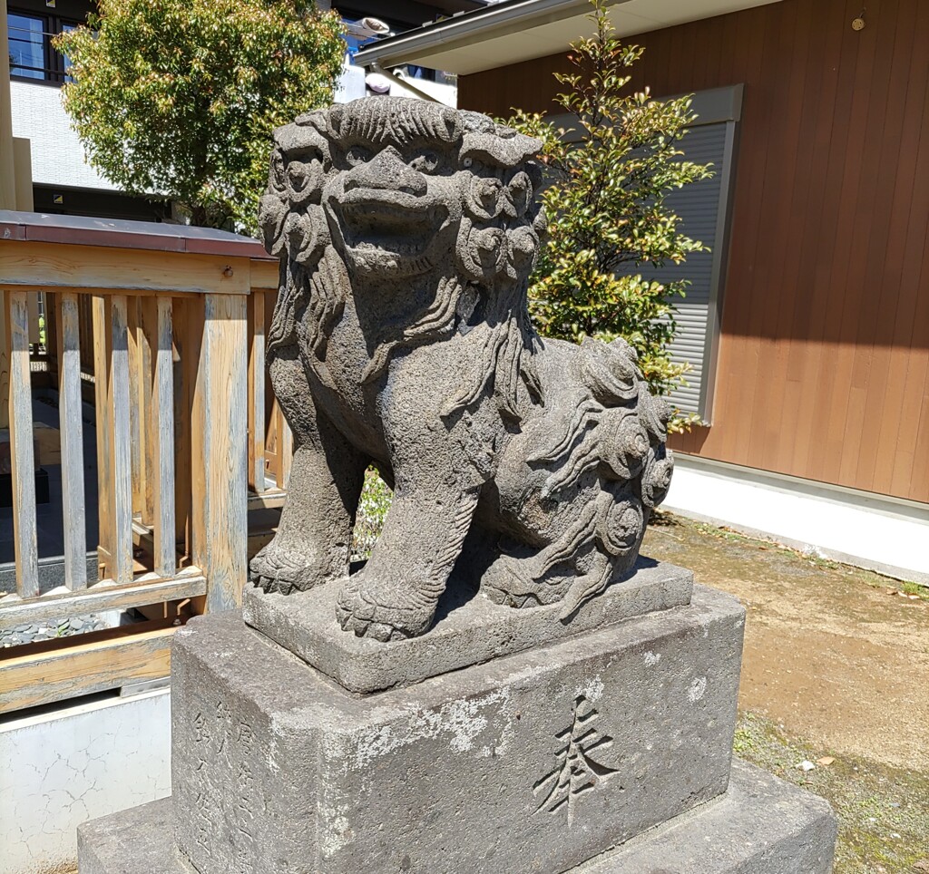 [狛犬]右