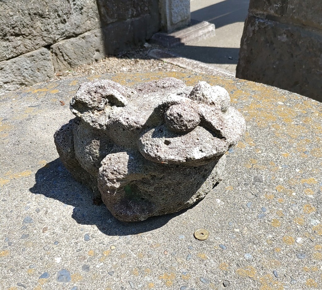 [ｵｳﾞｼﾞｪ]蛙