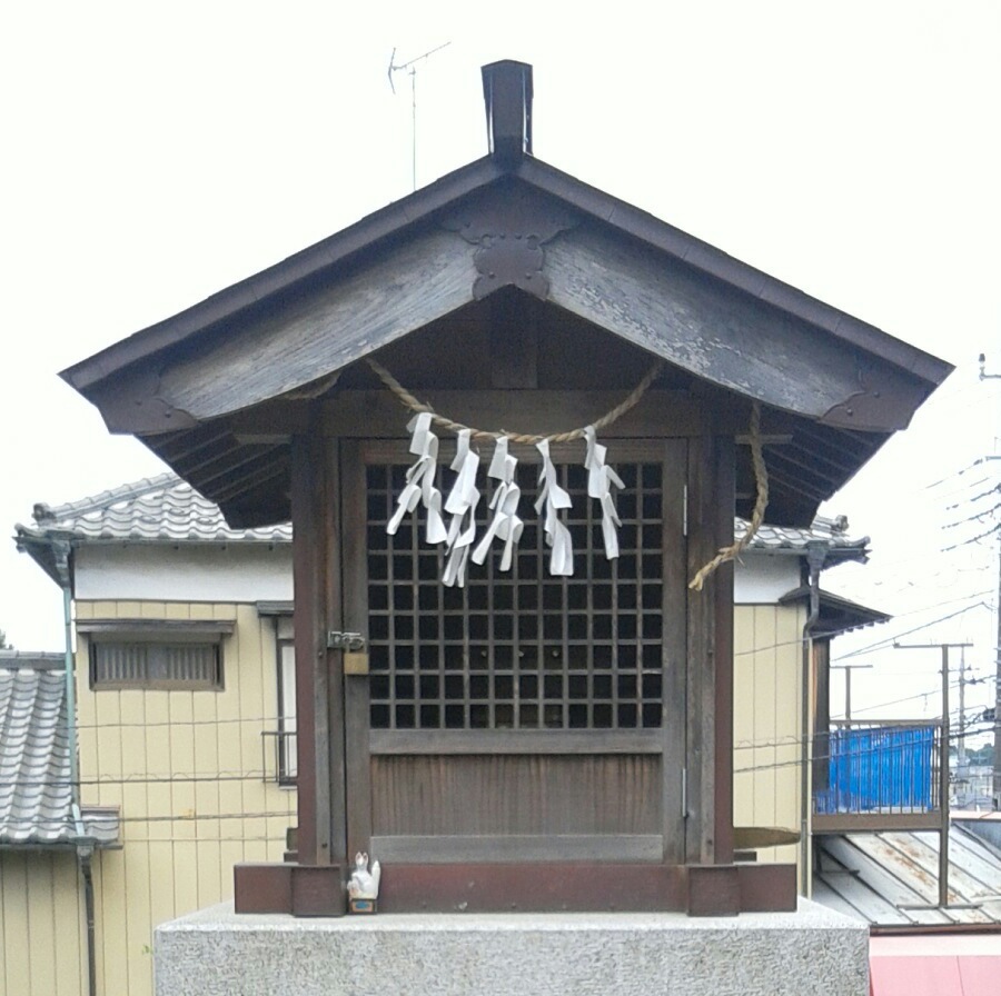 『稲荷社』