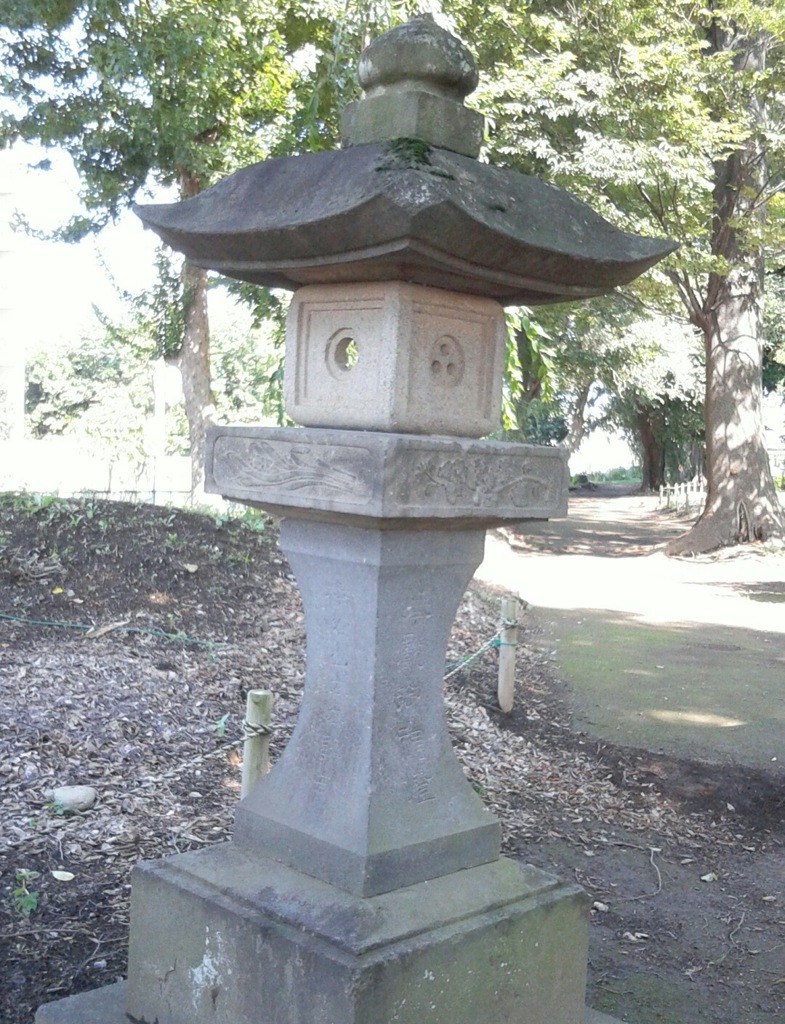 [石灯篭]