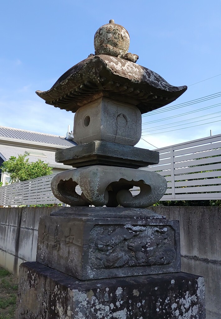 [石灯篭]