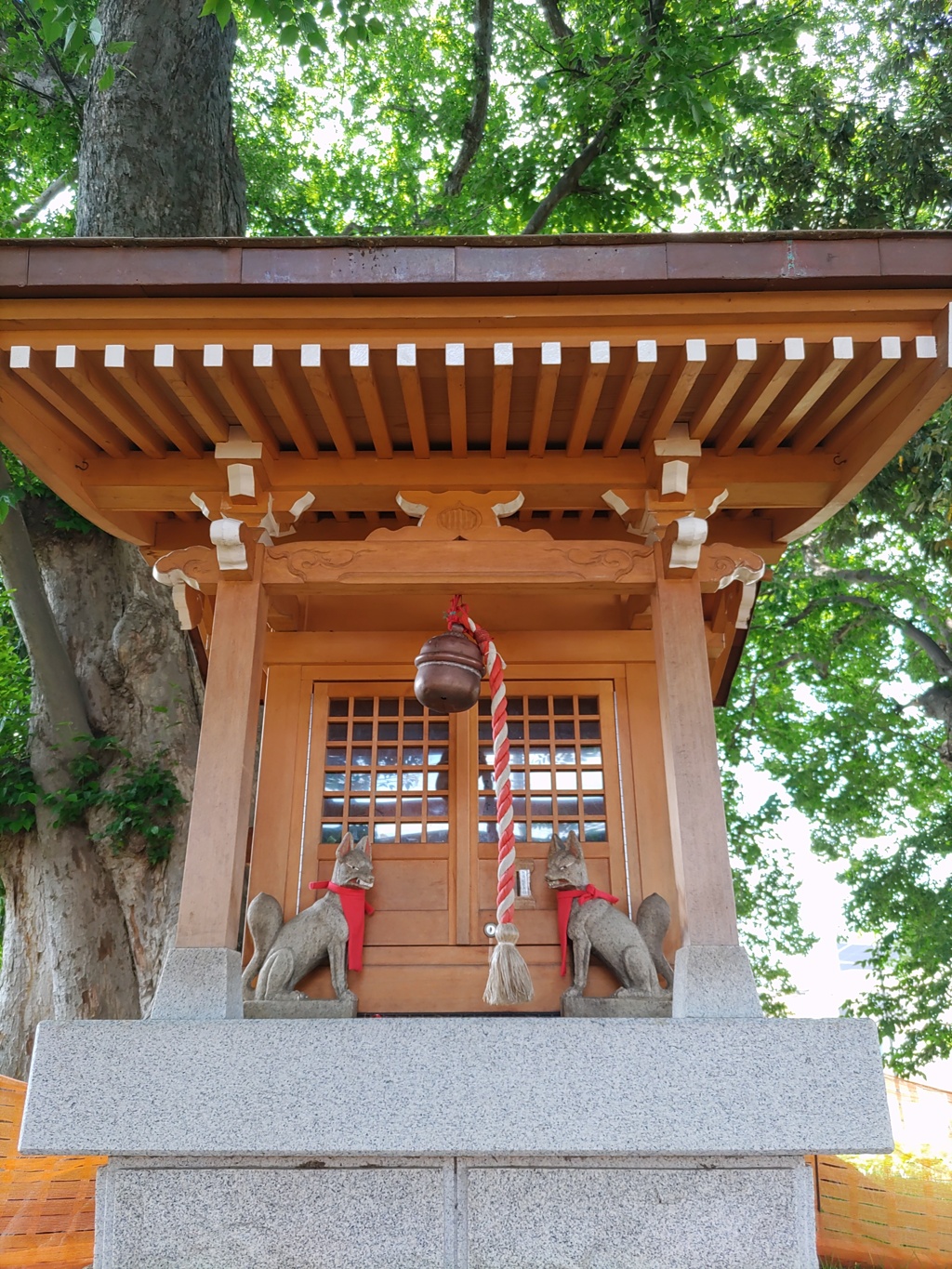 [稲荷神社]
