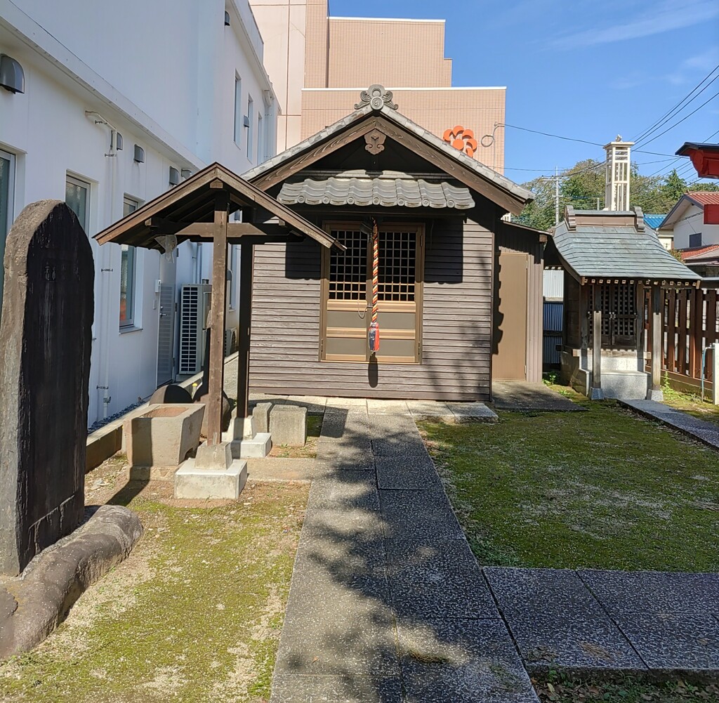【建】神社