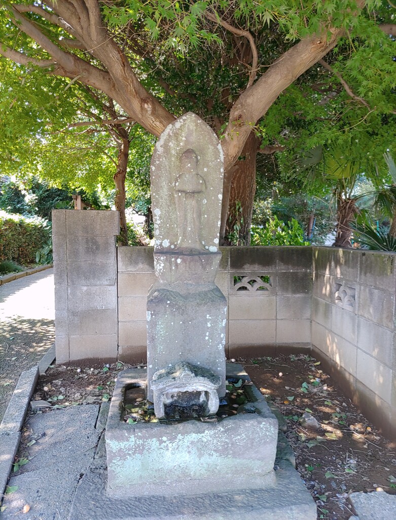 【街中】石仏