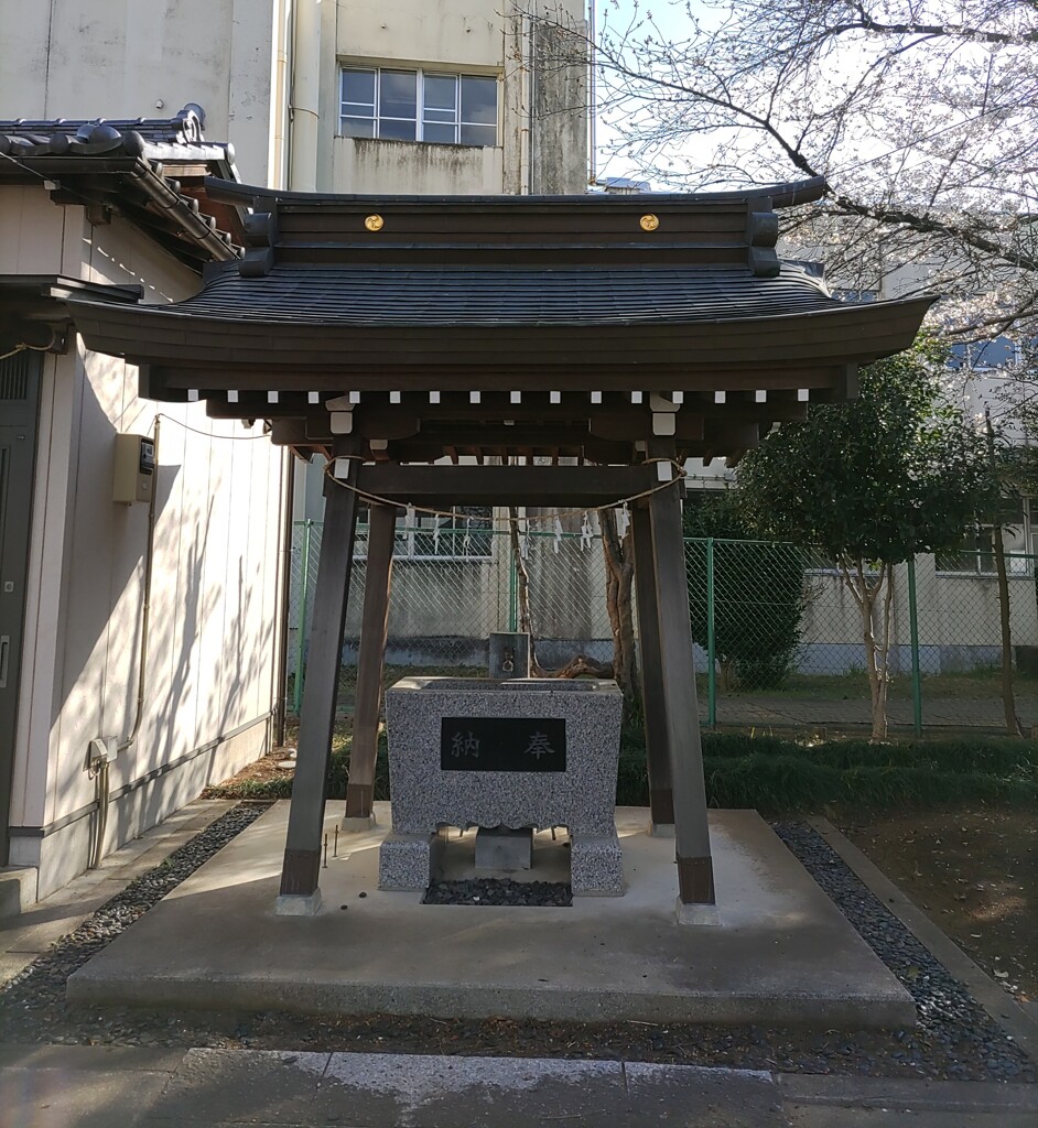 【建】手水舎