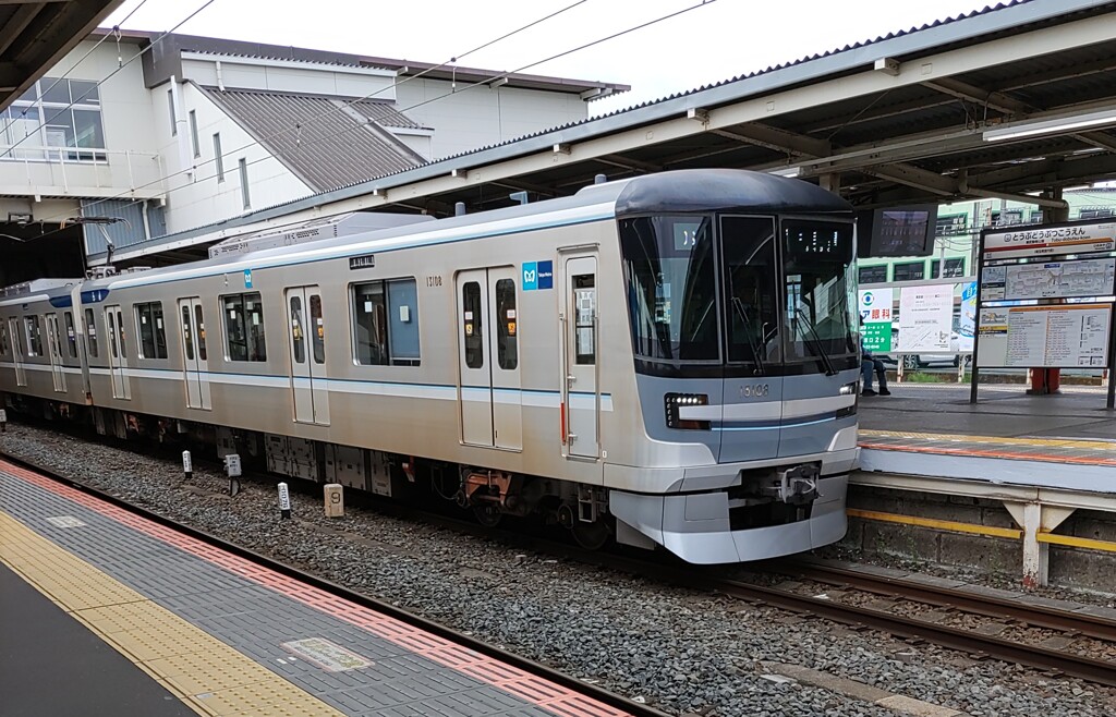 [乗]列車