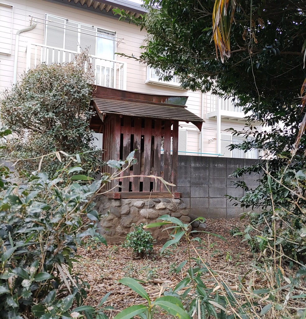 [稲荷社]