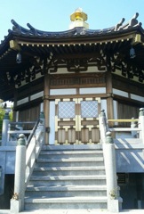 [舎利殿]