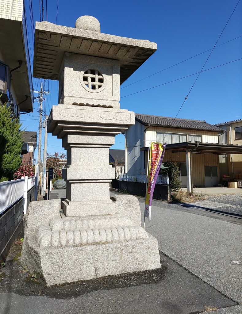 [永徳寺型灯籠]