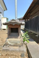 【建】社