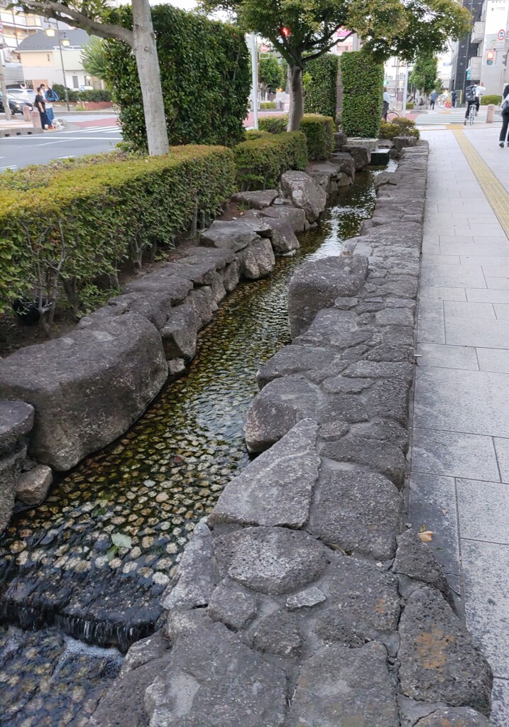 [水路]