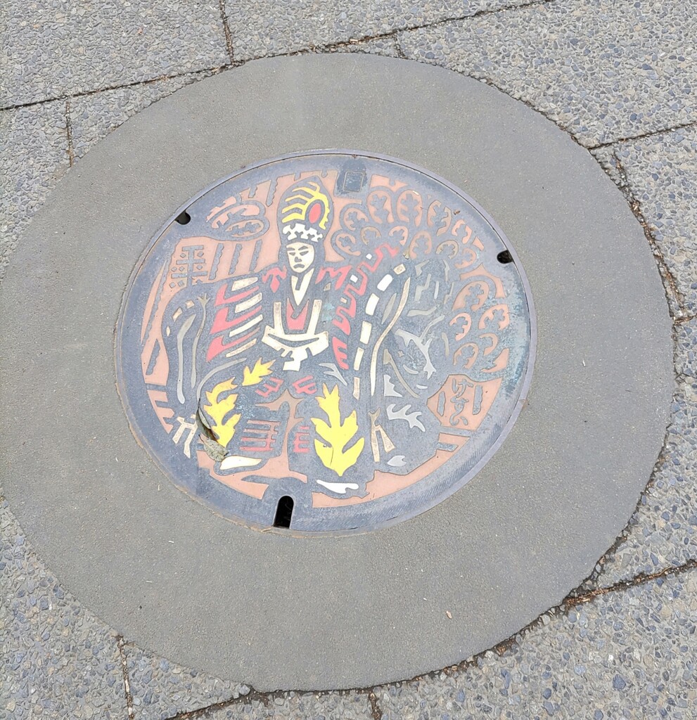 【街中】ﾏﾝﾎｰﾙ