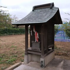 [三峰神社]