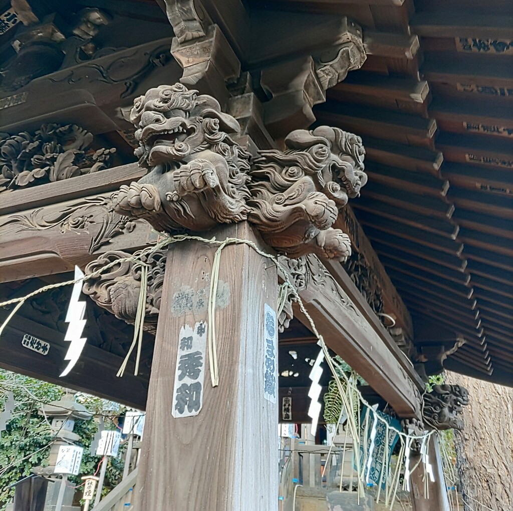 [木鼻]