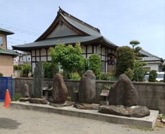 【街中】石碑群