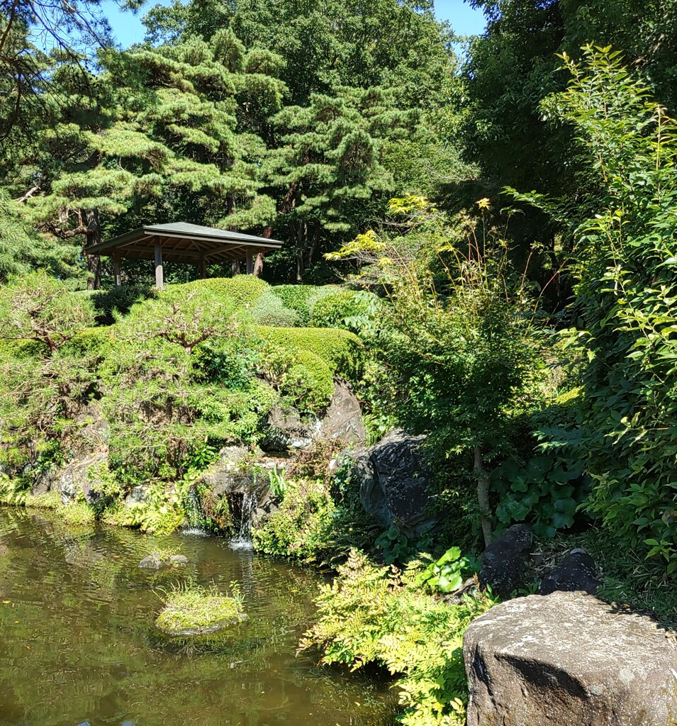【休】