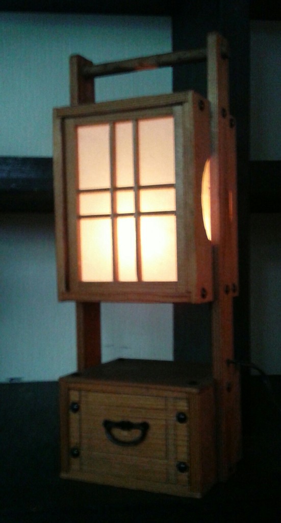 [照明]