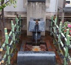 [手水]