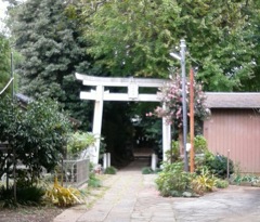 『一山神社』