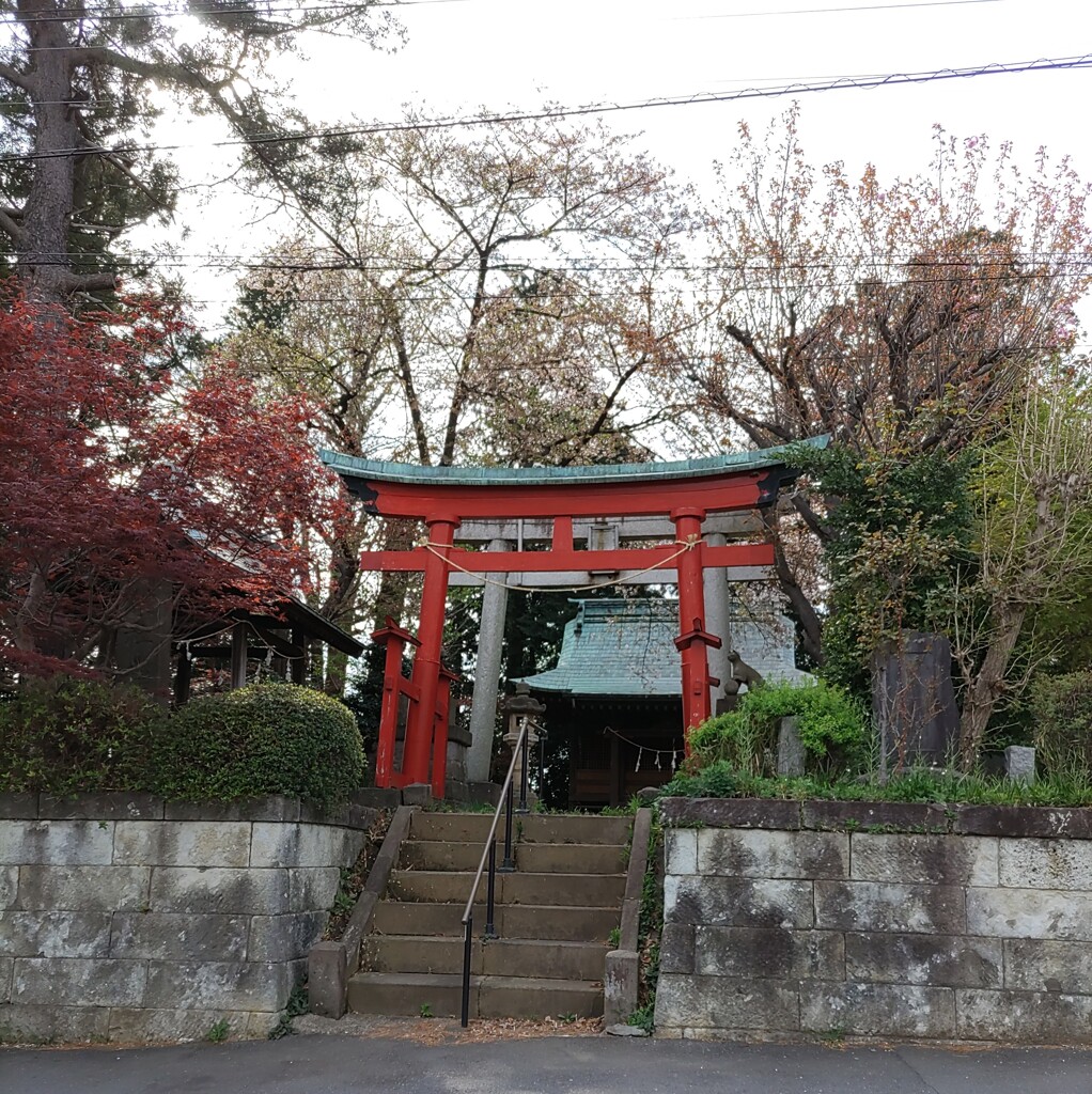『稲荷神社』