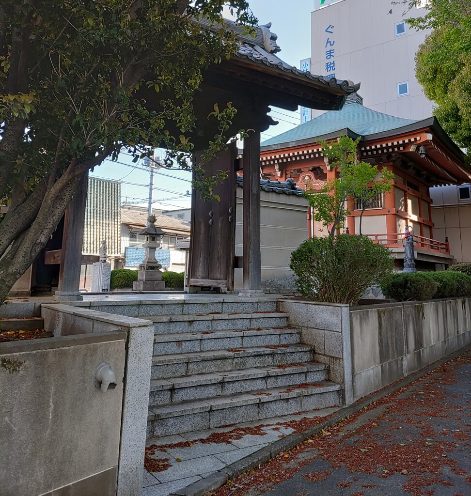 【建】通