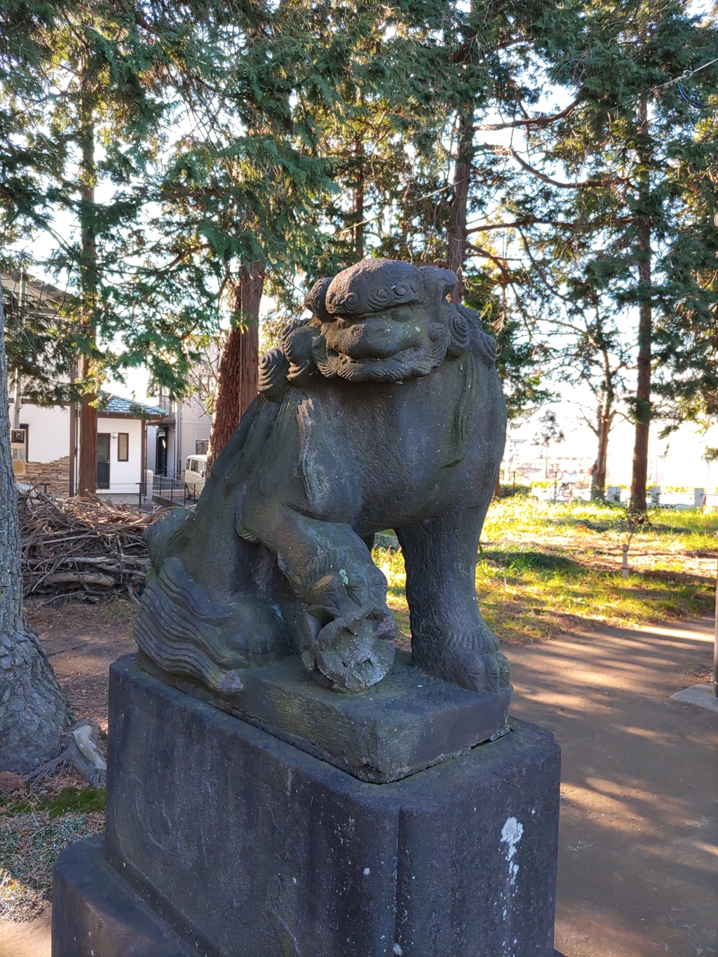 [狛犬]左