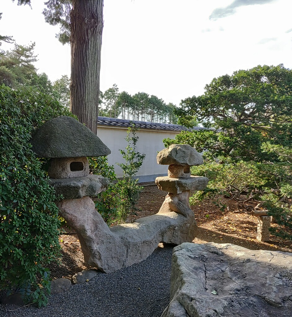 [山灯篭]