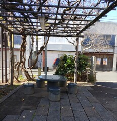 【休】